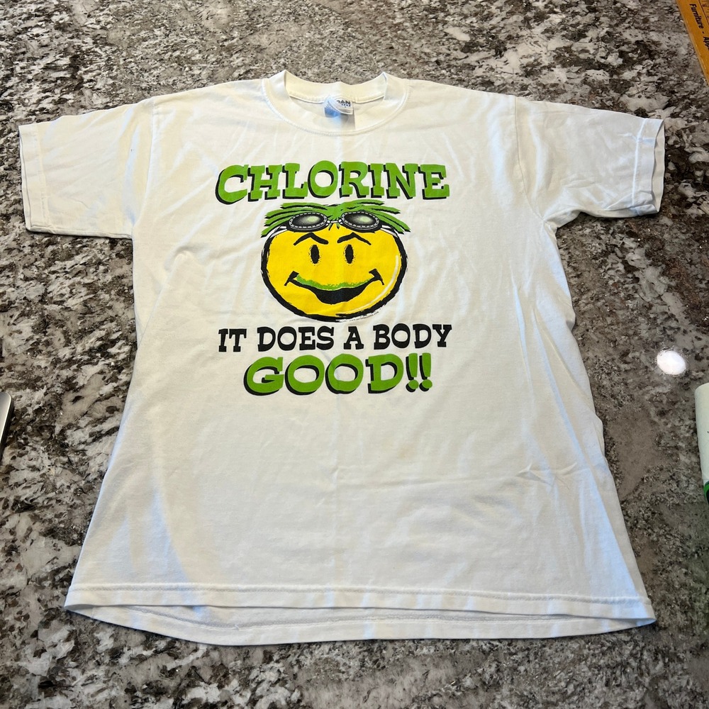 Vintage 2000s Gildan Chlorine It Does A Body Good Graphic T-Shirt White Size M